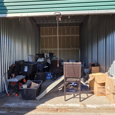 12 x 20 storage unit in Delhi, CA