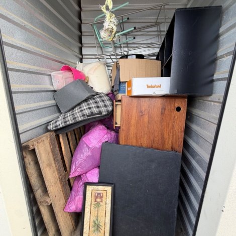 5 x 5 storage unit in New Castle, DE