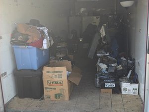 25 x 23 storage unit in Lansing, MI