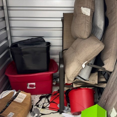 5 x 5 storage unit in Lexington Park, MD