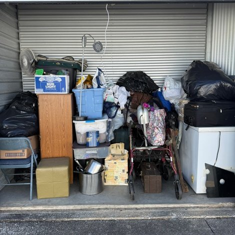 5 x 10 storage unit in Rd Lexington, KY