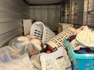 5 x 15 storage unit in Rd Lexington, KY