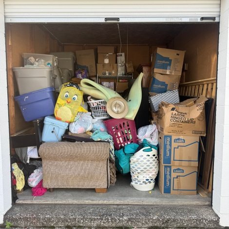 10 x 12 storage unit in Lexington, KY