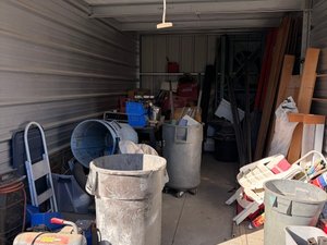10 x 20 storage unit in , Suite #1 Tehachapi, CA