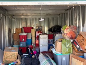 10 x 15 storage unit in , Suite #1 Tehachapi, CA