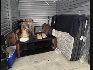 10 x 10 unit in Jonesboro