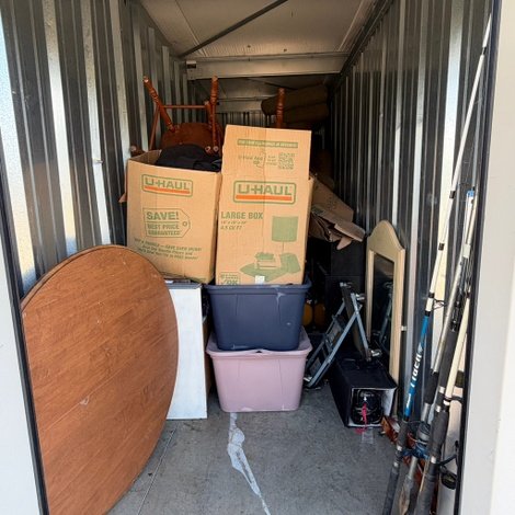 5 x 15 storage unit in Dry Ridge, KY