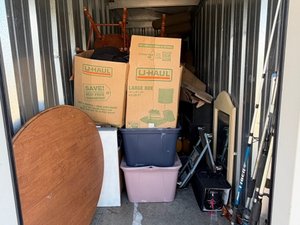 5 x 15 storage unit in Dry Ridge, KY