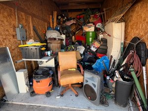 10 x 18 storage unit in Dry Ridge, KY