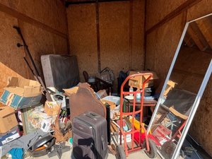 10 x 12 storage unit in Dry Ridge, KY