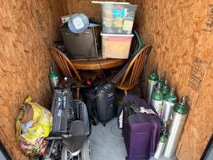 5 x 10 storage unit in Dry Ridge, KY