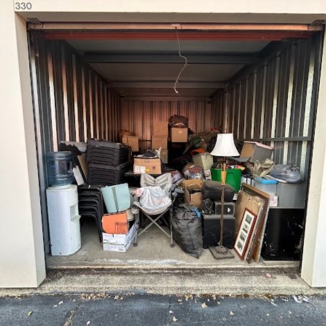 10 x 15 storage unit in Rockford, IL