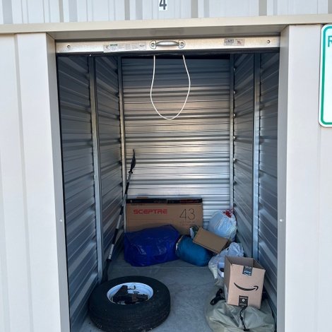 5 x 10 storage unit in Unknown, NC