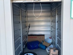 5 x 10 storage unit in Unknown, NC