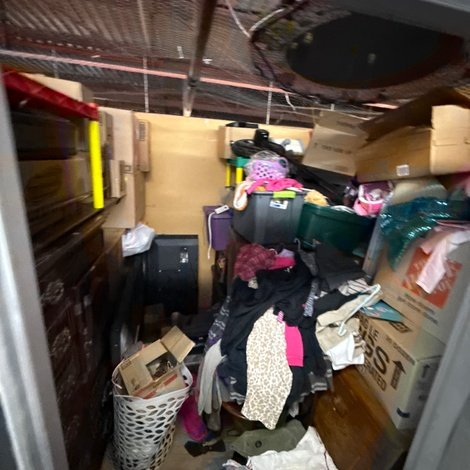 8 x 8 storage unit in Jackson, MI