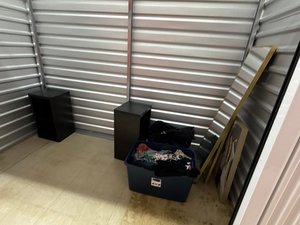 10 x 5 unit in Jackson