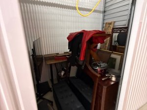 10 x 8 storage unit in Jackson, MI