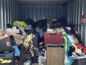 10 x 15 unit in Middletown