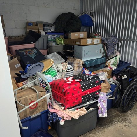 10 x 10 storage unit in Norwood, MA