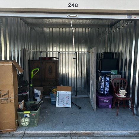 10 x 10 storage unit in Fairview, NC