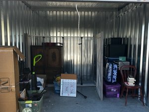 10 x 10 storage unit in Fairview, NC
