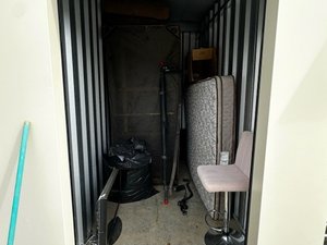 5 x 10 storage unit in Fairview, NC