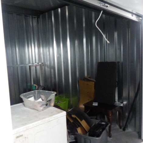 10 x 10 storage unit in Greenville, NC