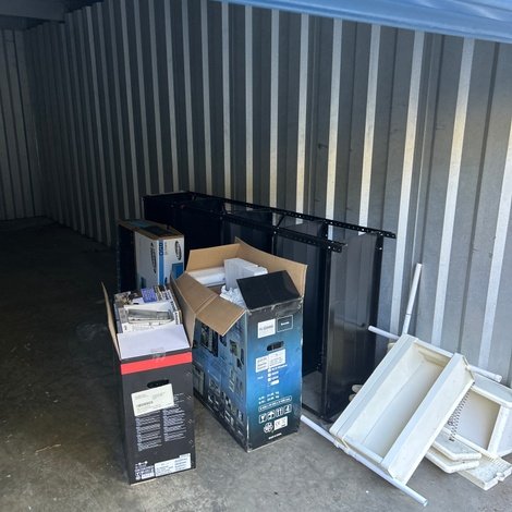 10 x 25 storage unit in Mt Airy, NC