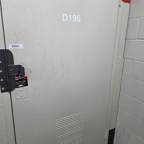 5 x 10 storage unit in Unknown, CA