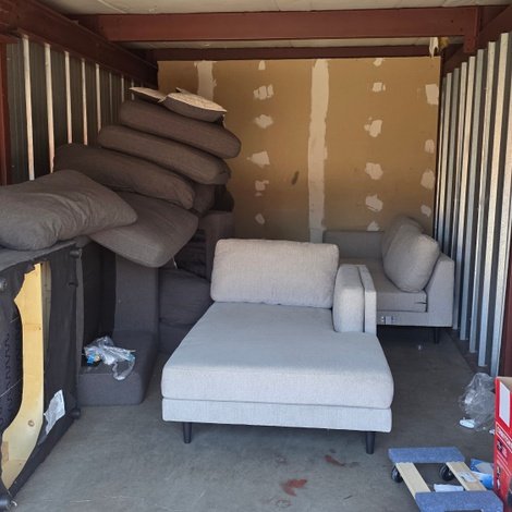 10 x 20 storage unit in Unknown, CA