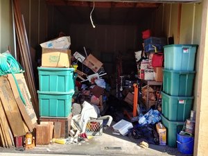 10 x 20 storage unit in Santee, CA