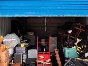 10 x 20 storage unit in I Lancaster, CA