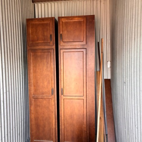 5 x 10 storage unit in I Lancaster, CA