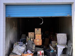 10 x 20 storage unit in I Lancaster, CA