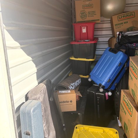 5 x 10 storage unit in Council Bluffs, IA