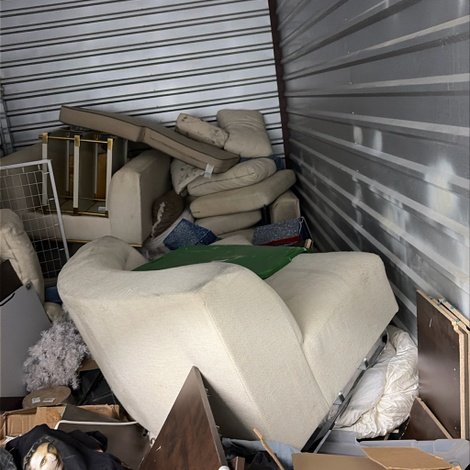 10 x 20 storage unit in Dearborn, MI
