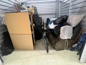 10 x 15 storage unit in Lansing, MI