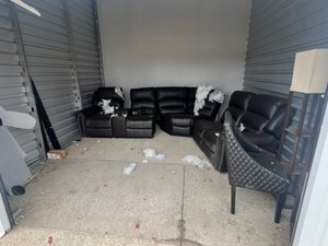 12 x 11 storage unit in Lansing, MI