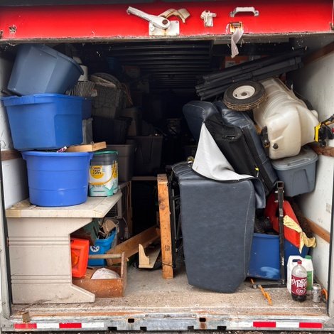 25 x 23 storage unit in Lansing, MI