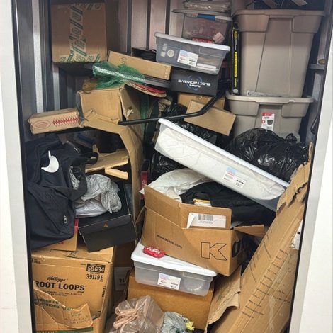 10 x 5 storage unit in Saginaw, MI