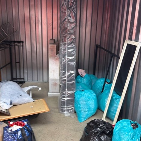 10 x 10 storage unit in Saginaw, MI