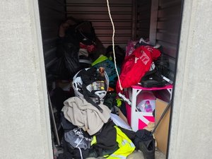 5 x 10 storage unit in Lansing, MI