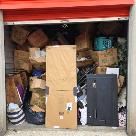 10 x 15 storage unit in Lansing, MI