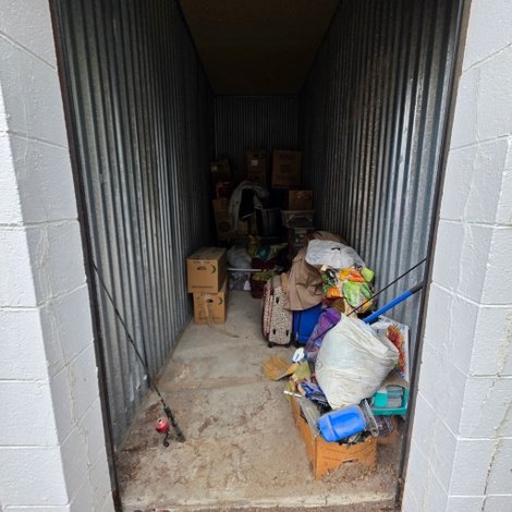 5 x 15 storage unit in Joseph Street Lansing, MI