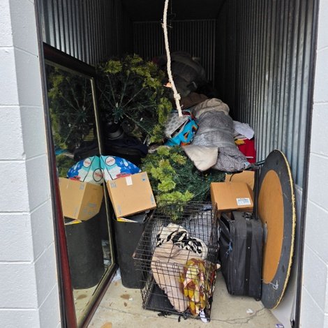 5 x 15 storage unit in Joseph Street Lansing, MI