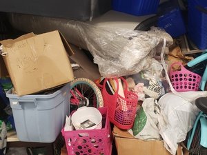 10 x 10 storage unit in Hudson, MA