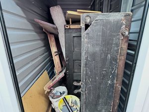 5 x 10 storage unit in Elk Grove, CA
