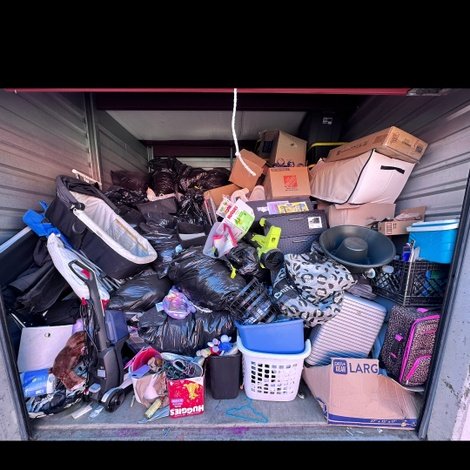 10 x 20 storage unit in Lodi, CA