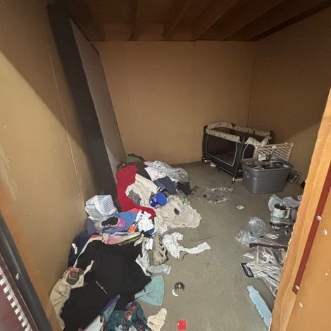 10 x 10 storage unit in Unknown, TX