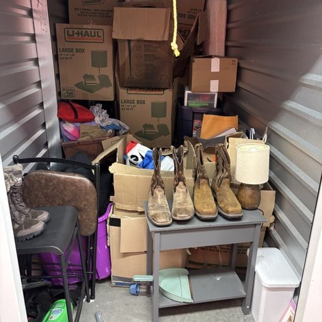 10 x 10 storage unit in Colorado Springs, CO